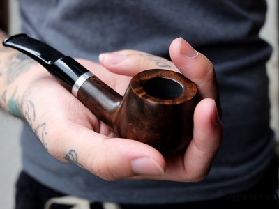 Những kiến thức liên quan đến tẩu hút cigar mà bạn không nên bỏ qua