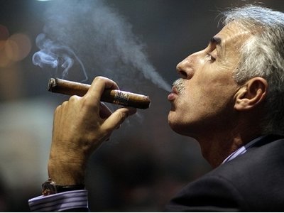 Kinh nghiệm hút,chọn mua xì gà (Cigar) cho người mới bắt đầu