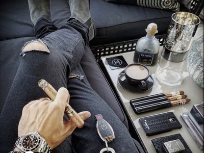 Hướng dẫn chi tiết cách ủ xì gà đúng cách như người sành xì gà