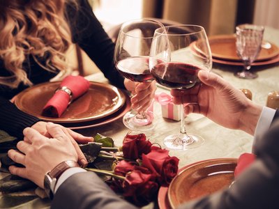 Nghệ thuật chọn rượu vang cho lần đầu hẹn hò