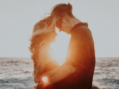 Valentine 2020 nên tặng gì cho bạn trai? Gợi ý món quà tặng ý nghĩa nhất cho chàng