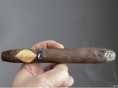 Review đánh giá CAVALIER GENÈVE BLACK SERIES II SALOMONES