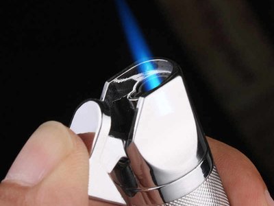 Làm sao để mua được bật lửa khò Hà Nội chính hãng?