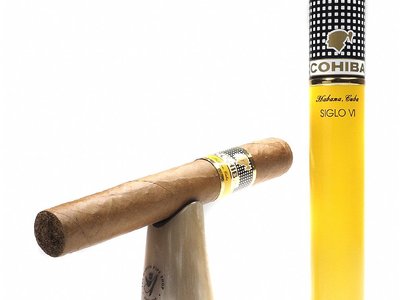 Siglo 6 hộp 10 điếu thuộc dòng xì gà đắt đỏ nhất Cuba