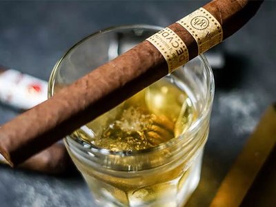 Cách hút xì gà không gây hại cho sức khỏe