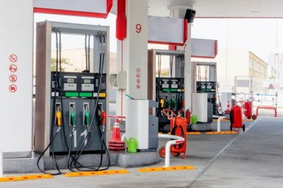 Cách Tìm Cây Xăng Gần Nhất Trên Google Maps 2025