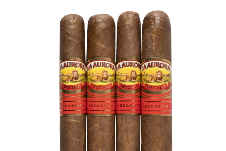 La Aurora Especiales còn lại trong kho và cung cấp chúng như một phần của chương trình Liên minh Hiệp hội Xì gà Cao cấp (PCA).