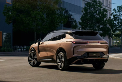 Lynk &amp; Co 08 EM-P: SUV PHEV Hạng D Đầy Tham Vọng – Giá Bán, Thông Số và Đánh Giá Chi Tiết