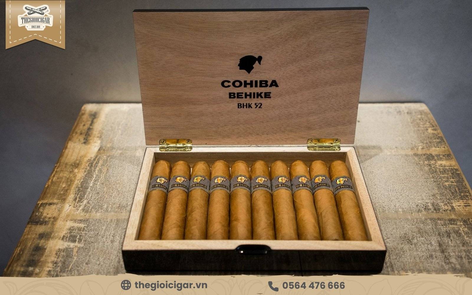 Điếu thuốc Cigar Cohiba Behike 52 không chỉ đặc sắc về mùi hương phức hợp mà còn còn có thiết kế cực cuốn hút