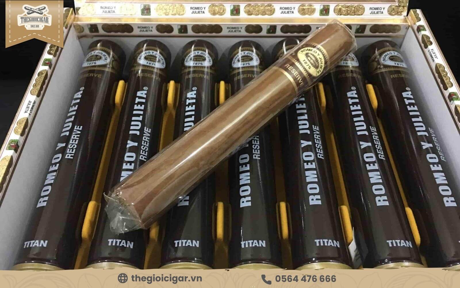 Cigar Romeo y Julieta Habana Reserve Titan có vị cay nồng mạnh mẽ