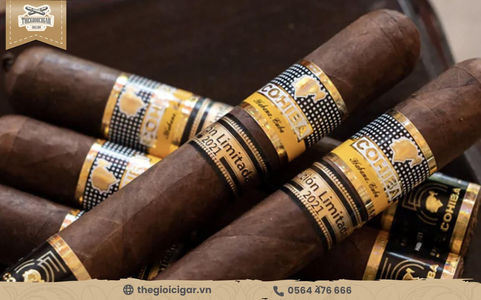 Dựa vào lá cuốn bên ngoài của cigar