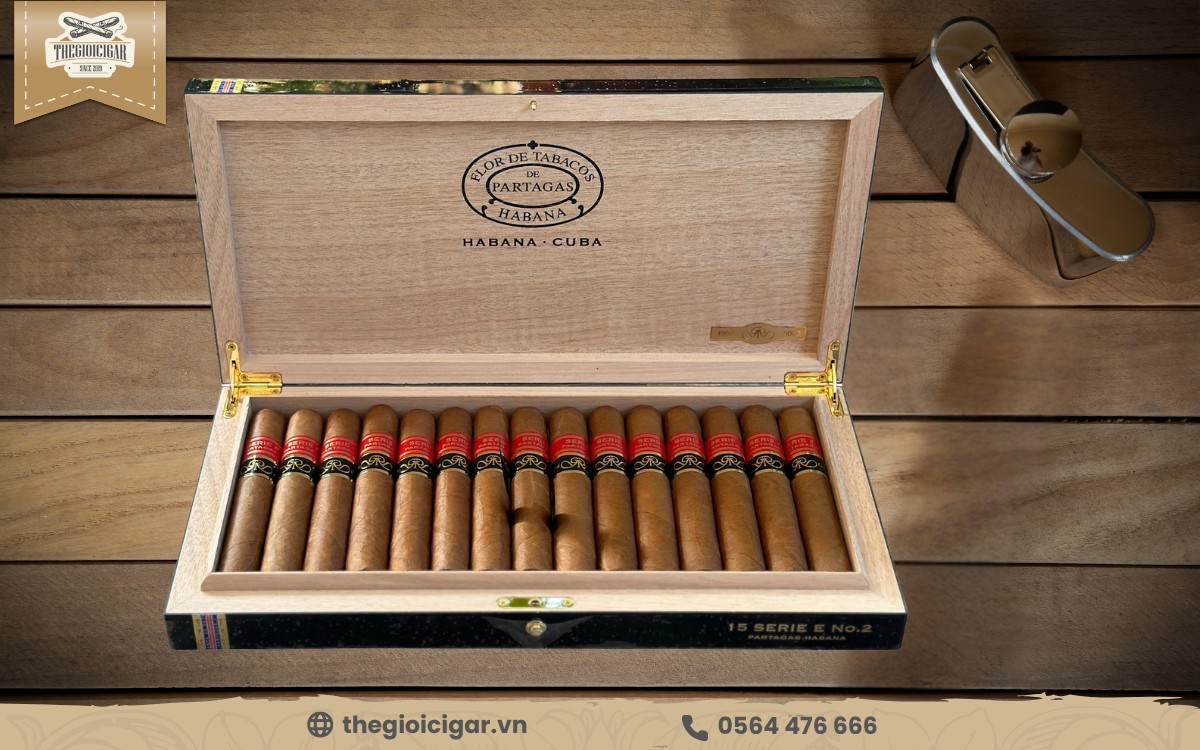 Serie E No.2 Gran Reserva mang trong mình sự đẳng cấp và khác biệt hiếm thấy Serie E No.2 Gran Reserva mang trong mình sự đẳng cấp và khác biệt hiếm thấy