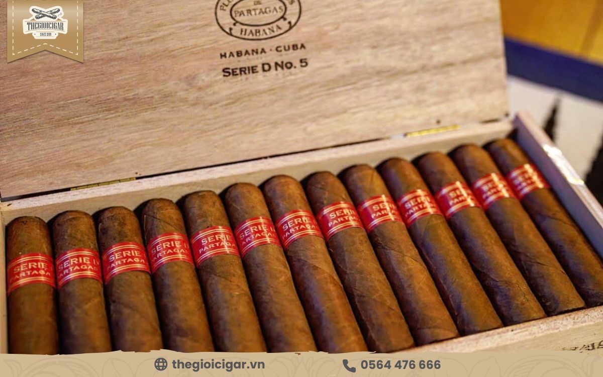 Cigar cao cấp Partagas với tầng hương hảo hạng Xì gà Partagas mang hương vị đẳng cấp